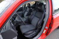 ダッジ・チャージャー SRT8（FR/5AT）【ブリーフテスト】の画像