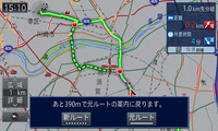 走行中に交通状況が変わったらより早く目的地に着くルートを見つけ提示してくれる。