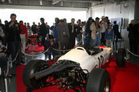 「Honda原点の想い〜いつまでも伝えたいものがある〜」の展示場から、1965年F1マシンRA272。