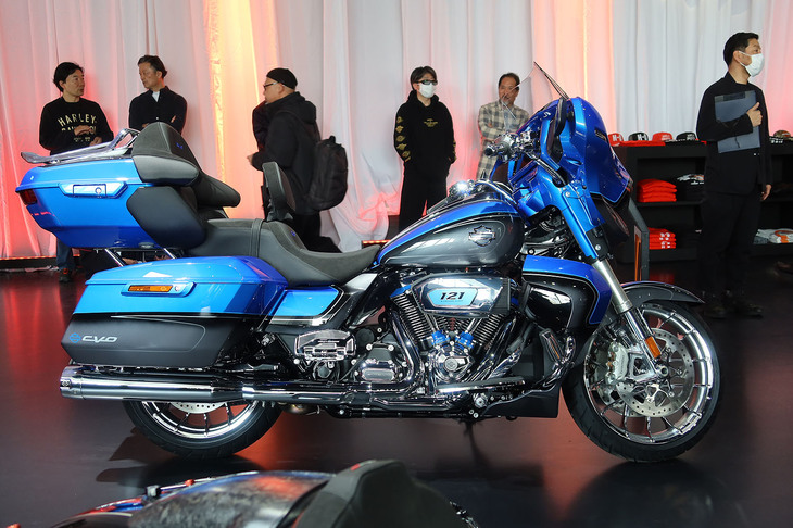 ハーレーダビッドソンCVOストリートグライド リミテッド