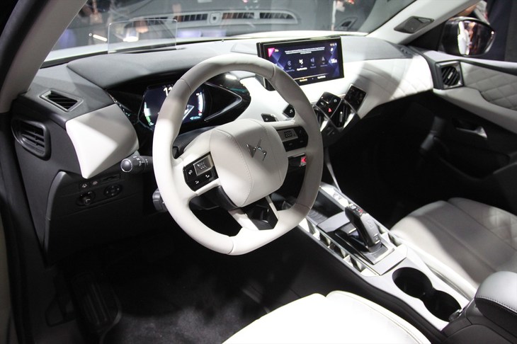 DS 3クロスバックEテンス