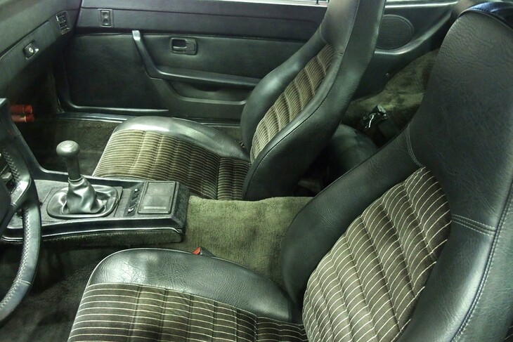 ポルシェ924カレラGTSスタイル（1980年）