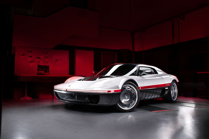「ベルトーネ・ラナバウト」（2026年）は25台を限定生産する予定で、39万ユーロ（税別。約7180万円）のプライスタグが提げられている。（写真：Bertone）