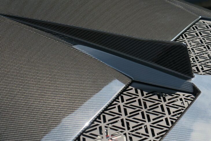 アルピーヌA110 Rルマン（カーボンリアカウル＆シャークフィン）