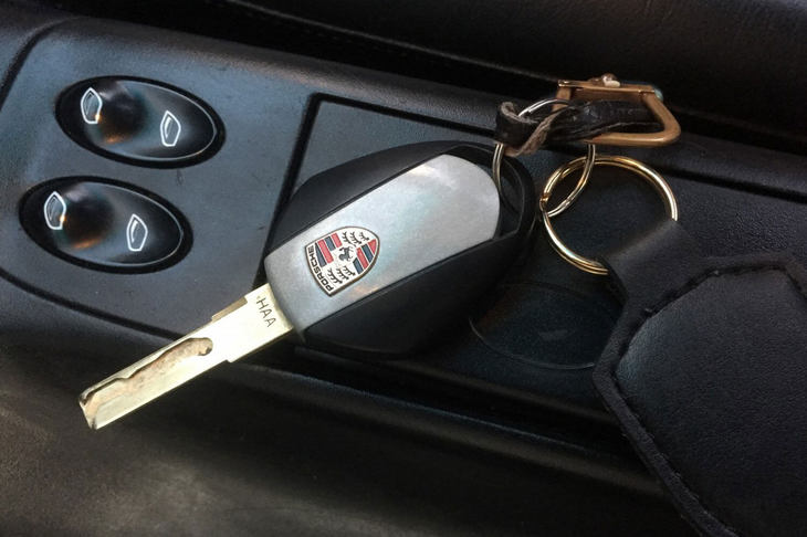 「911」が300万円で買えるなら、996型もアリ？