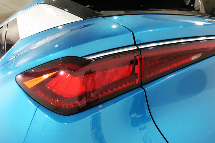 BYDアットスリー（リアコンビランプ）