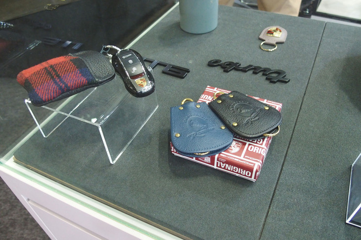 「ターボNo.1コレクション」が展示されたポルシェブースの様子。