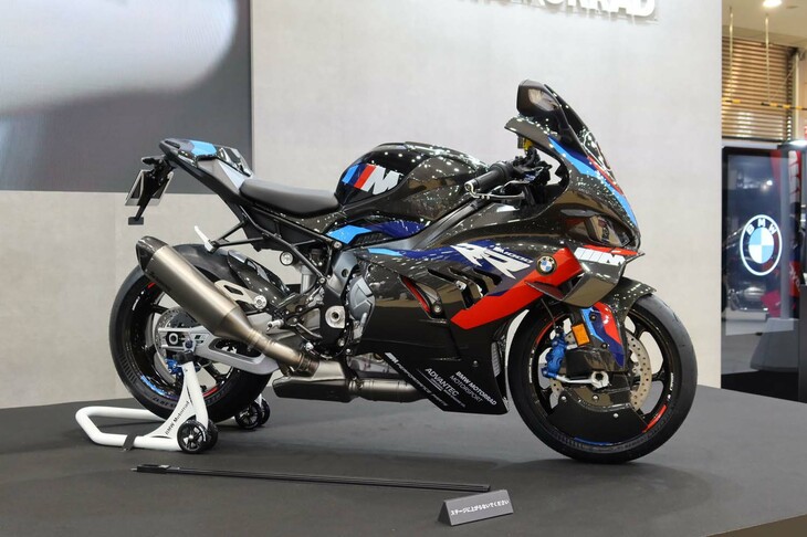 BMW M1000RR