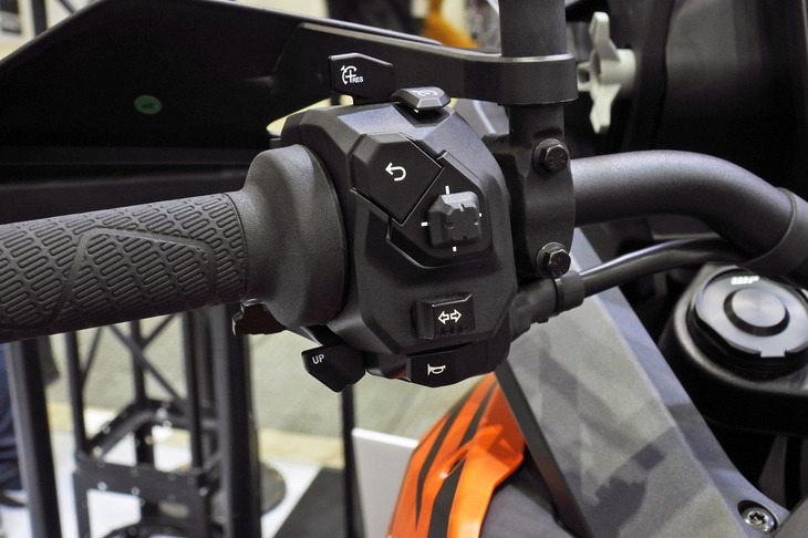 KTM 1390スーパーアドベンチャーSエボ