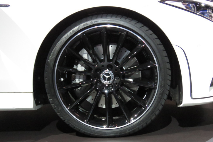 メルセデス・ベンツCLSクーペ 1st Edition（タイヤとホイール）