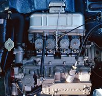 「S500」に搭載された4気筒DOHCエンジン。44psの最高出力を8000rpmで発生した。