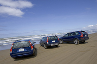 ボルボV70オーシャンレースリミテッド（FF/5AT）／ボルボXC70オーシャンレースリミテッド（4WD/5AT）／ボルボXC90オーシャンレースリミテ