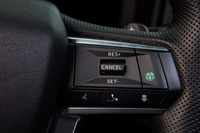 三菱が新型「アウトランダー」を発表　アメリカなどで2021年4月に発売の画像