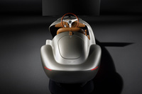 「レッジェンダ」（写真）と「スポルティーヴァ」では、内装材をはじめディテールが微妙に異なる。（photo：Pininfarina）