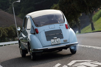 設計者である百瀬晋六が、第2次大戦前・戦中の旧中島飛行機で培った航空機テクノロジーを四輪自動車に転用して開発された。356ccの空冷2ストローク直2エンジンをリアに搭載。最高出力16PSからスタートし、最終型では25PSにまでパワーアップした。