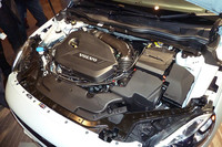 ボルボが新型「V40」を発売の画像