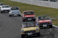 ヒストリックカーがフルコースを走行するパレードも予定されている。