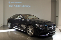 発表会場にて。「Sクラス クーペ」の車名は18年ぶりの復活となる。