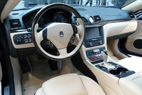 「マセラティ・グラントゥーリズモS」にトルコンAT版が追加の画像