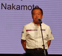 会の冒頭であいさつに立った、ホンダ・レーシングの中本修平副社長。会心の戦績を残したとは言いがたい2015年シーズンを振り返りつつ、今季にかける意気込みを語った。