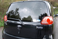 写真をクリックするとシートが倒れるさまが見られます。