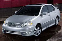 モデル末期でもお構いなし、アメリカで「カローラ」が大人気なワケの画像