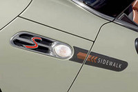 「MINIコンバーチブル」にお買い得な特別仕様車の画像