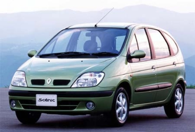 【スペック】セニックRXE：全長×全幅×全高＝4170×1730×1620mm/ホイールベース＝2580mm/車重＝1300kg/駆動方式＝FF/2リッター直4DOHC16バルブ（138ps/5500rpm、19.2kgm/3750rpm）/車両本体価格＝249.0万円