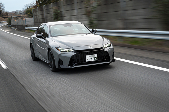 レクサスIS300h“Fスポーツ”（FR/CVT）【試乗記】 継続こそ力なり - webCG