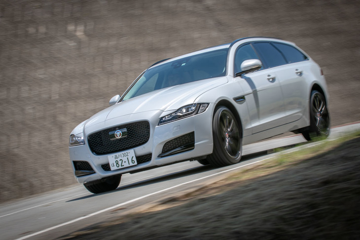 ジャガーXFスポーツブレイク プレステージ