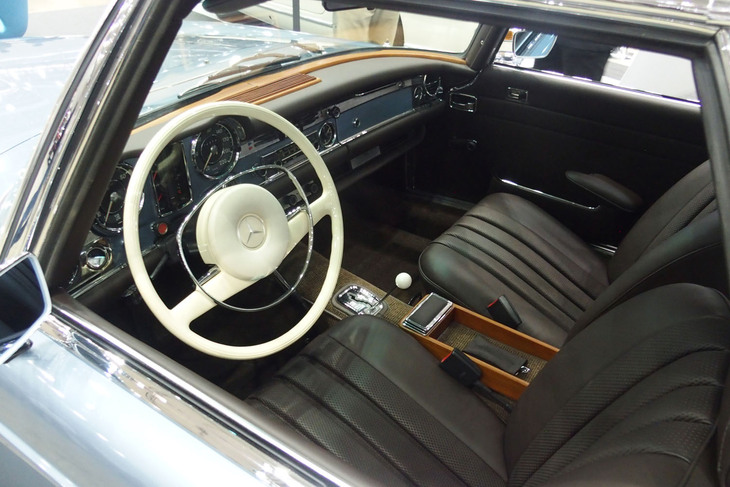 メルセデス・ベンツ280SL