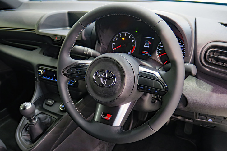 トヨタGRヤリスRC（ステアリングホイール）