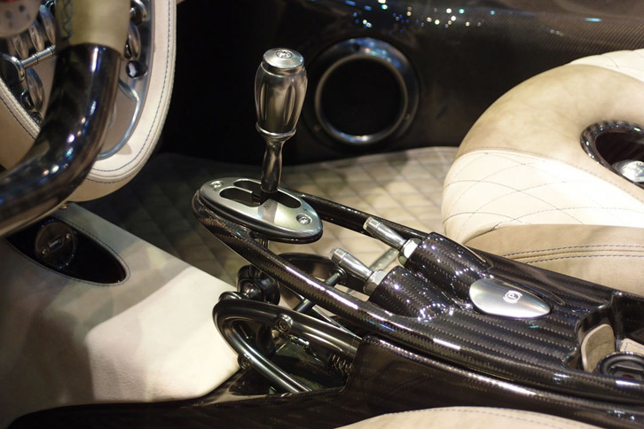 パガーニ・ウアイラ ロードスター