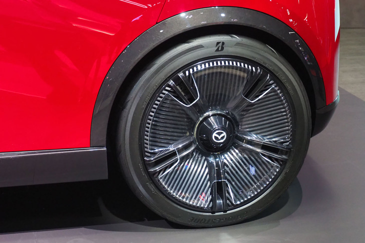 マツダ・ビジョンXコンパクト