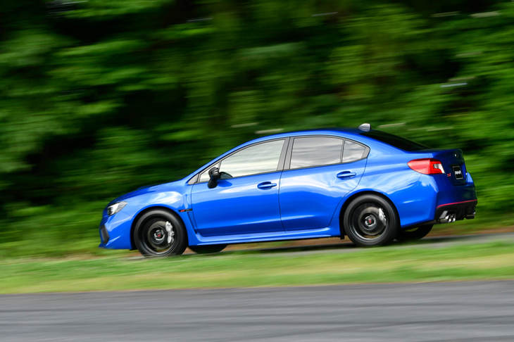 スバルWRX STIタイプRA-R