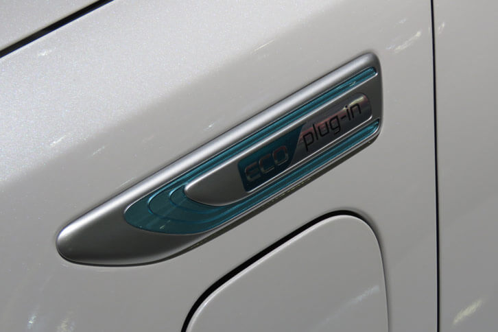 キア・オプティマ プラグインハイブリッド