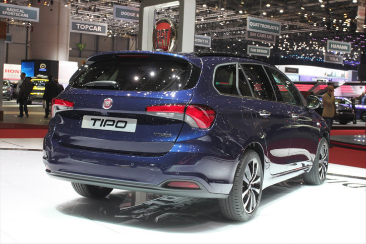 フィアット・ティーポ（ワゴン）