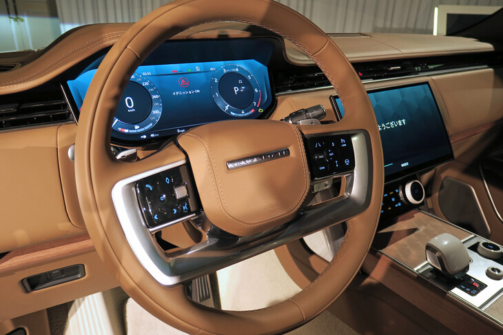 ランドローバー・レンジローバーSV P530（ステアリングホイール）