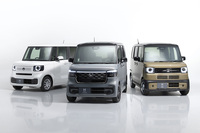 日本市場でホンダの屋台骨を支える軽自動車「N-BOX」。2024年（1～12月）における販売台数は20万6272台で､登録車を含む新車販売台数において第1位を獲得した。新車販売台数においては3年連続、軽四輪車新車販売台数においては10年連続の首位となった。
