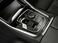 マイルドハイブリッドシステム搭載の改良型「BMW X6」発売の画像