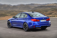 BMW、6代目となる新型「M5」の受注を開始の画像