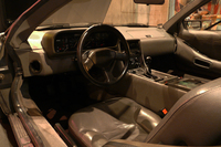 「デロリアンDMC-12」のインストゥルメントパネルまわり。