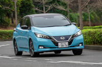 サスペンションの仕様変更や車体の剛性アップを行うことで、走行安定性の向上にもつながっている。