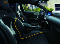 「メルセデスAMG CLA45 S 4MATIC＋」「メルセデスAMG CLA45 S 4MATIC＋ シューティングブレーク」に専用装備を満載した限定車「ファイナルエディション」登場の画像