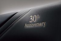 「スバル・レガシィ アウトバック」に30周年記念モデルが登場の画像