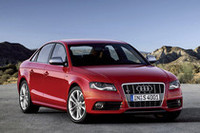 新型「アウディS4」は新技術が盛りだくさん【パリサロン08】