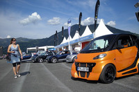 チューニングショップのコーナーも設けられた。