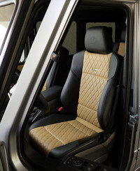 「メルセデス・ベンツG65 AMG」のシート。