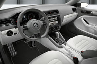 フォルクスワーゲン、ハイブリッドのクーペを発表【デトロイトショー2010】の画像