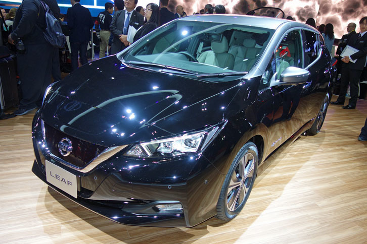 日産リーフ（エクステリア）